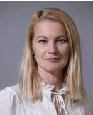 Portrait of Guest Editor Oana Geman