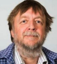 Portrait of Guest Editor John Hardy