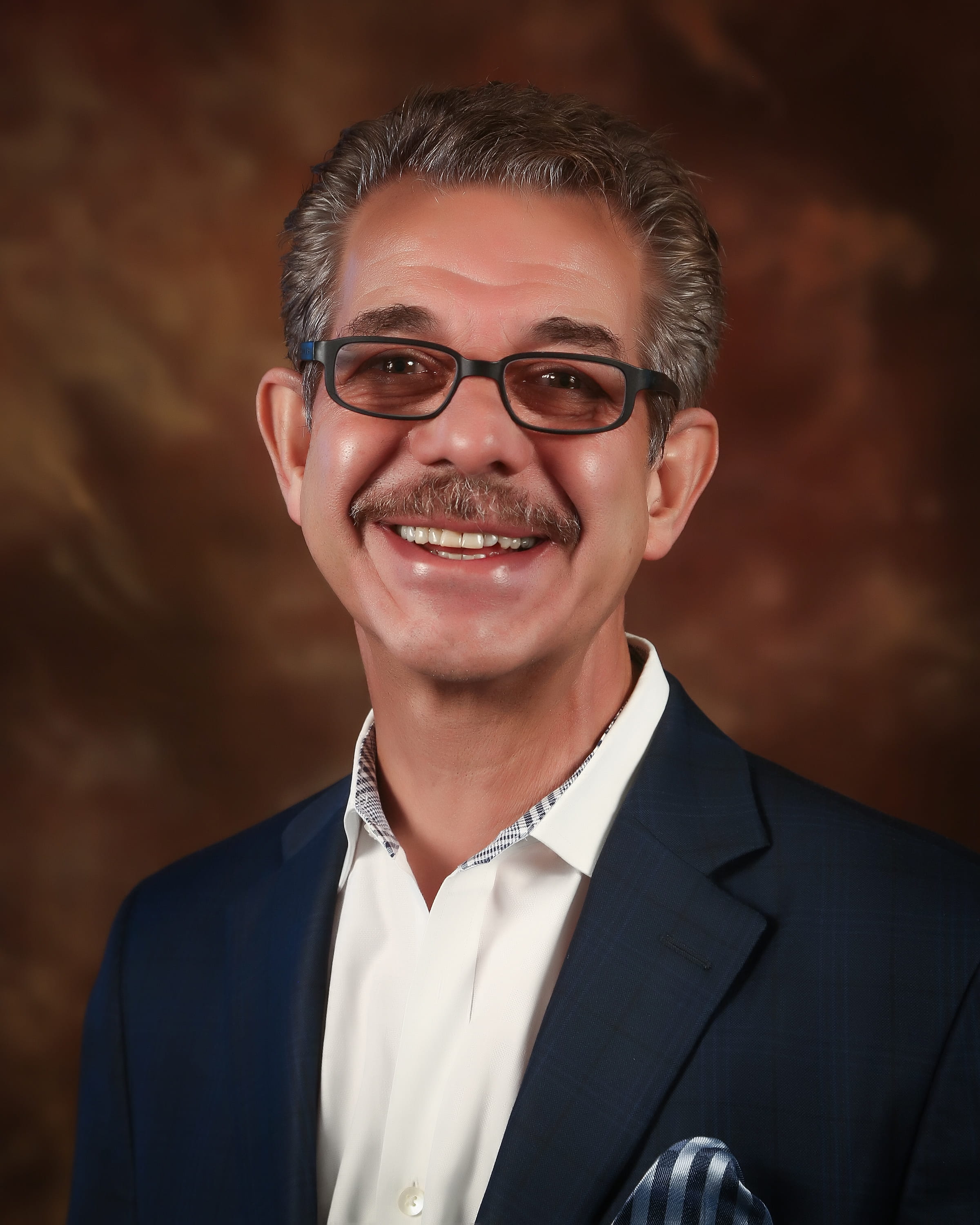 Portrait of Guest Editor Ceana  Nezhat 