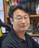 Portrait of Guest Editor Geun-Shik Lee
