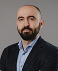 Portrait of Guest Editor Cristian Scheau