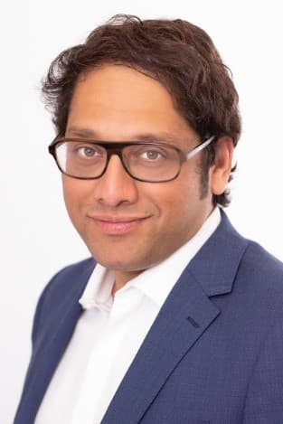 Portrait of Editorial Board member Mahinda Yogarajah